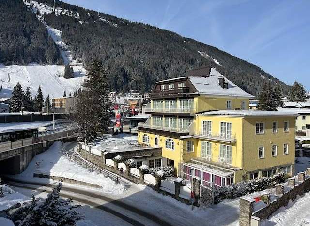 Sonnenskilauf in Bad Gastein